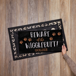 Beware of the Wigglebutt! Ð 12x27 Inch Entry Mat